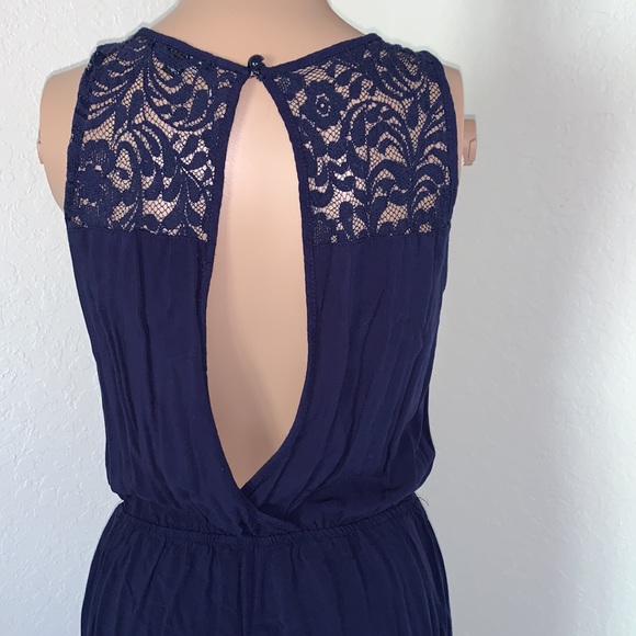 Jumpsuit - Picture 3 of 5